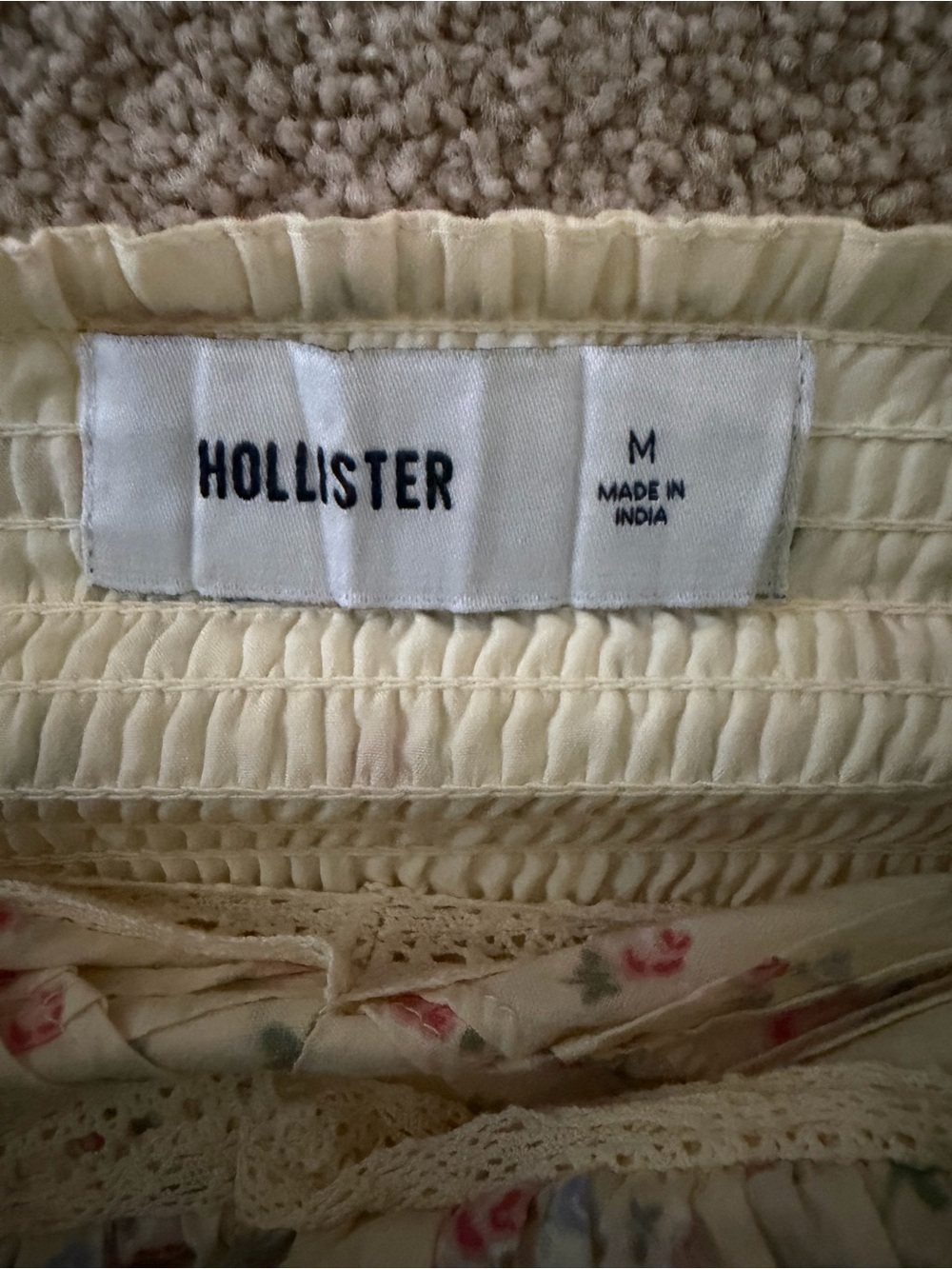 Hollister Cream Floral Smocked Tank Top - Picture 2 of 6